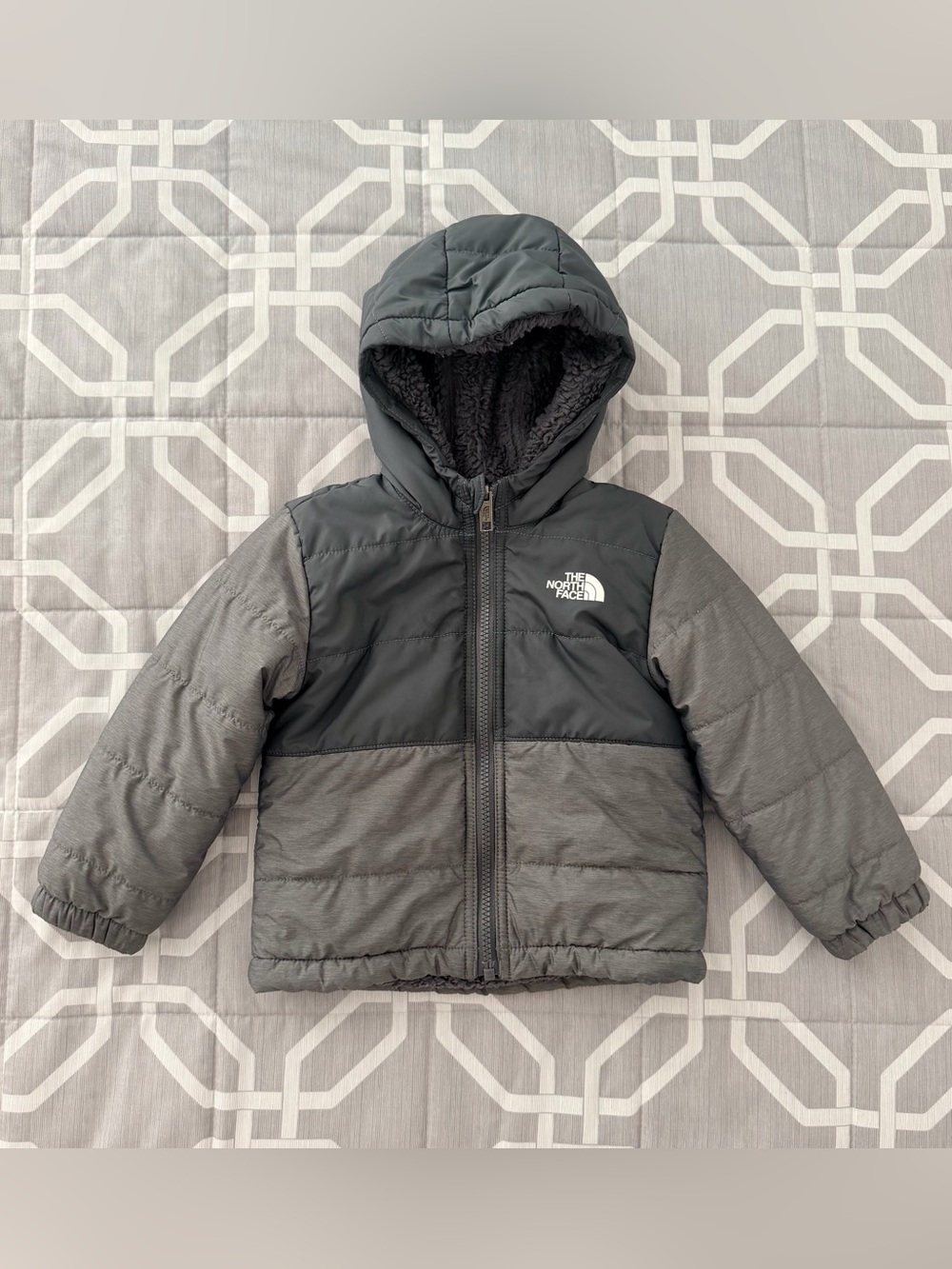The North Face Baby Hooded Puffer Jacket - Charcoal & Dark Gray | Size: 18-24